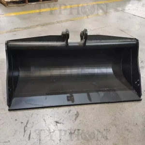 TYPHON 2.5 Ton Mini Excavator Attachment Plain Bucket 800mm 31″ Mud Bucket
