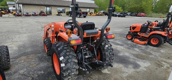 2024 Kubota L Series L2502 HST - Image 2