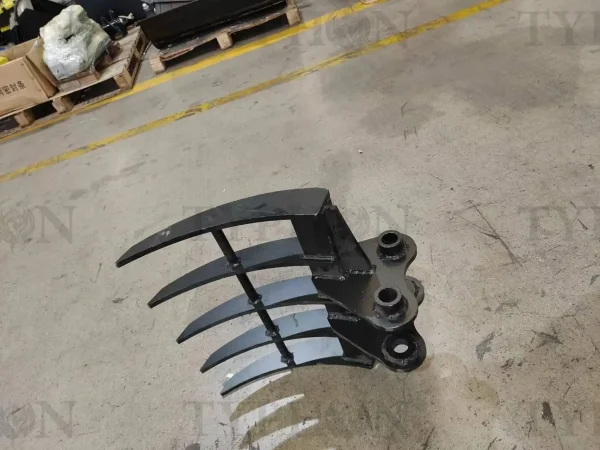 Mini Excavator Attachment Rake 22″ Wide TYPHON Attachments For 2-3.5 ton Diggers - Image 2