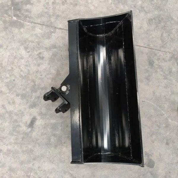 600mm Tilting Bucket: Attachment for TYPHON Mini Excavators USA - Image 6