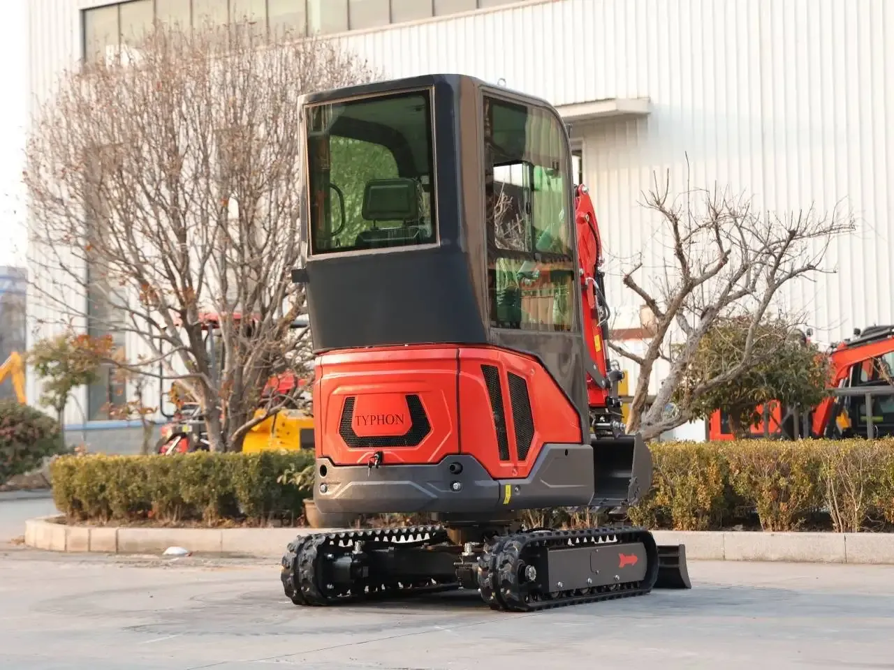 TYPHON 18 FLEX 1.8 Ton Mini Excavator USA - Image 3
